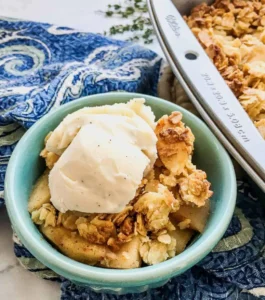 bowl of apple crisp