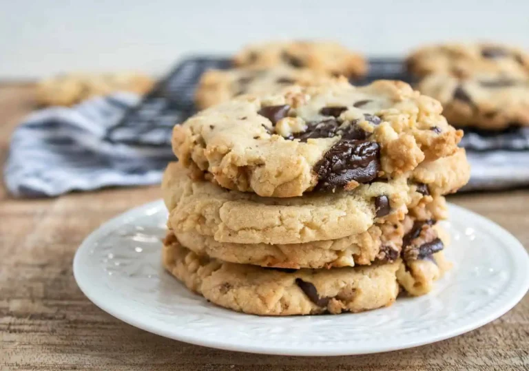 Chocolate Chunk Walnut Cookies